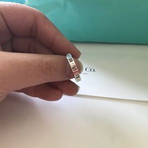 Tiffany & Co. Atlas ring size 8.5